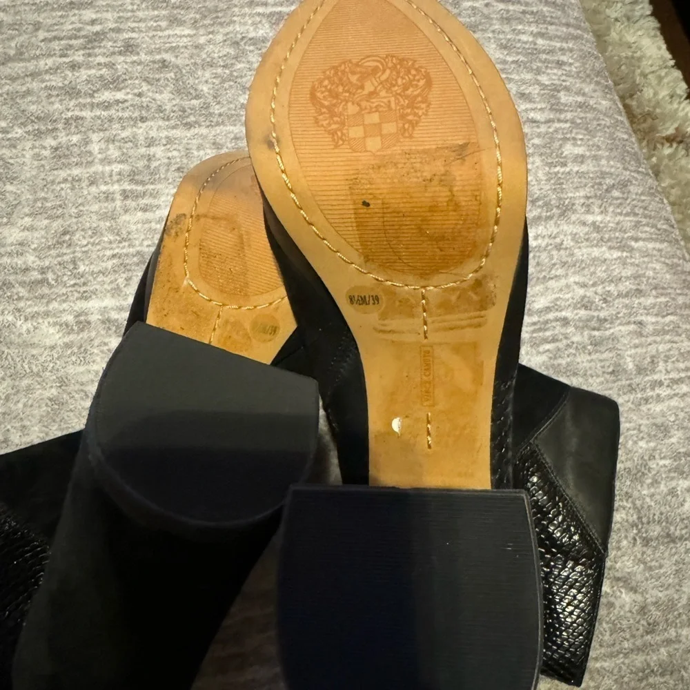Vince Camuto Platform Bootie Size 8 1/2